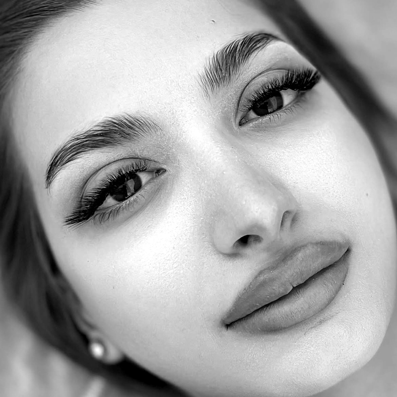 Aura Brows & Lash Extensions